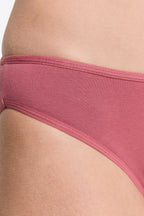 Women's classic organic cotton briefs in Faded Rose, close-up of the soft stretch jersey